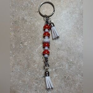 Shiny mushroom 🍄 Keychain